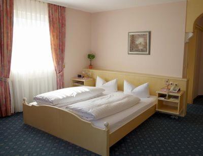 Hotel Krone Kressbronn Am Bodensee Buitenkant foto