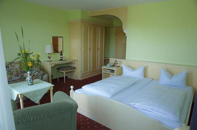Hotel Krone Kressbronn Am Bodensee Buitenkant foto