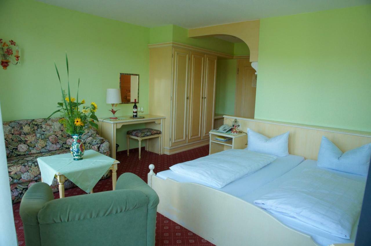 Hotel Krone Kressbronn Am Bodensee Buitenkant foto